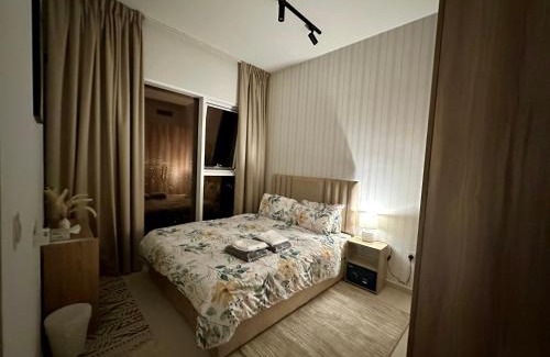 Dubai Apartment | Cozy Golf & Lake View 1BR Apartment,Damac Hills 1