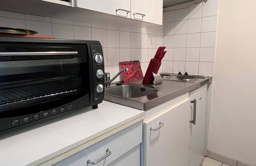 Cambo-les-Bains Apartment | Cozy Ground Floor Studio, Terrace, Parking, Pet-Friendly - Cambo-les-Bains