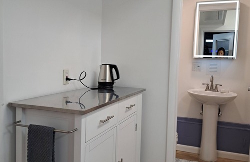 Clearwater House | Cozy Haven 1bed 1bath