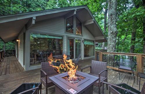 Wintergreen House | Cozy Hillside Hideaway in Wintergreen Resort!