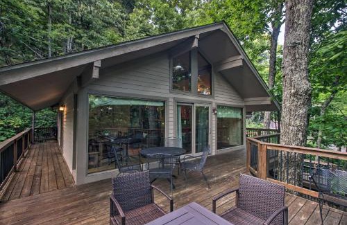 Wintergreen House | Cozy Hillside Hideaway in Wintergreen Resort!