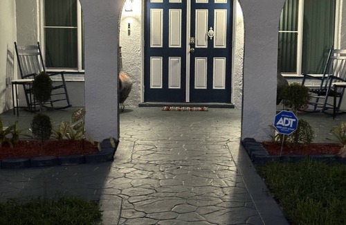 Margate House | Cozy Home Away From Home