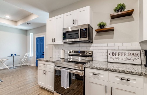 Barker House | Cozy home in gated neighborhood!
