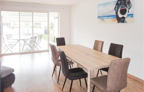 Ginestas House | Cozy Home In Ginestas With Wifi