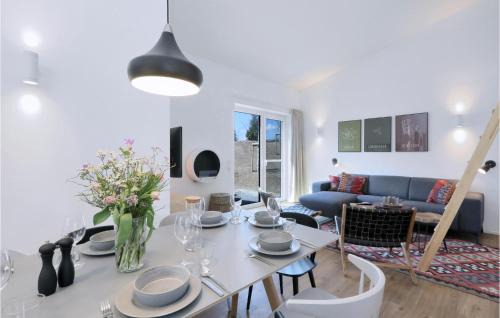 Lembruch House | Cozy Home In Lembruchdümmer See
