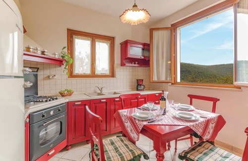 Montevarchi House | Cozy home in Montevarchi AR with sauna