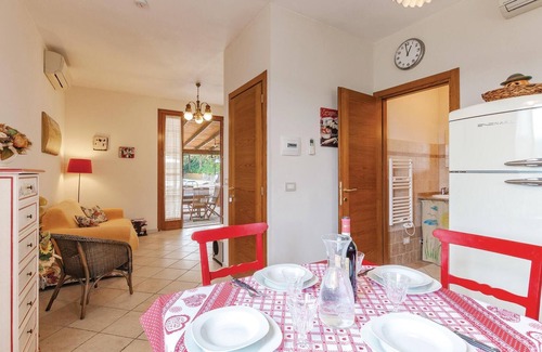 Montevarchi House | Cozy home in Montevarchi AR with sauna
