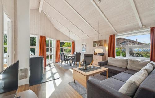 Norderteil House | Cozy Home In Otterndorf With Sauna