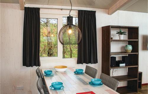 Sint-Annaland House | Cozy Home In Sint-Annaland With Wifi