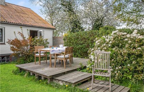 Nexo House | Cozy Home In Svaneke With Kitchen