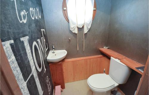 Thezan-les-Beziers House | Cozy Home In Thezan-Les-Béziers