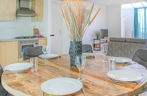 Municipality of Uitgeest House | Cozy home in Uitgeest