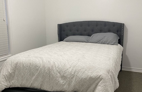 Northside House | Cozy Home located in a historical neighborhood