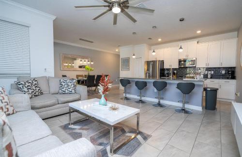 Kissimmee House | Cozy Home Near Disney Free Resort Access 4463