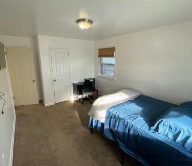 Rahway House | Cozy Home Near Downtown Rahway