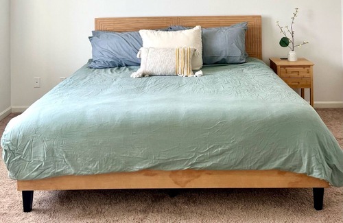 Bull Mountain House | Cozy Home on a Hill/ 25min from portland