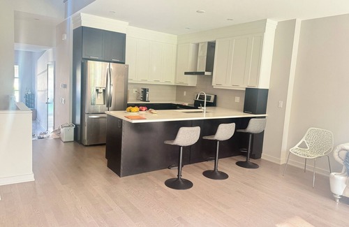 Ottawa Division House | Cozy House+3 bed room+ 2.5 bath room in Ottawa
