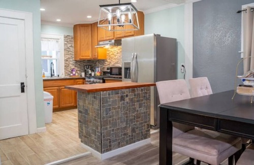 Westside House | Cozy house, close to SU and Downtown