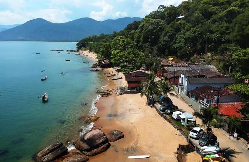 Camburi House | Cozy House Near Picinguaba Beach