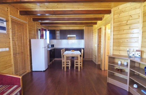 Arenas House | Cozy House with Private Pool (Lago)
