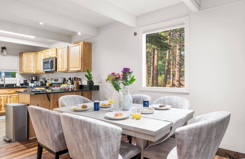 Incline Village Condo | Cozy Incline Village Forest Hideaway w/Balcony | Sierra Solace by AvantStay