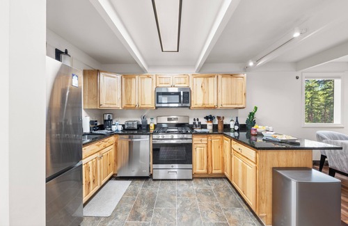 Incline Village Condo | Cozy Incline Village Forest Hideaway w/Balcony | Sierra Solace by AvantStay