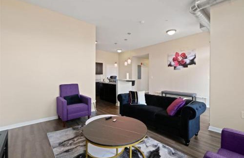 Downtown Indianapolis Apartment | Cozy Indy Get Away - Private Room - Shared