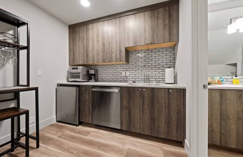Walluga Apartment | Cozy Lake Oswego Studio Apartment