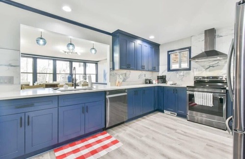 Flowery Branch House | Cozy lakefront chalet with amazing lake views, game tables, hot tub and fire pit