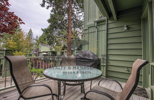 Incline Village Condo | Cozy Lakefront Complx - Beach Access (LA99932)