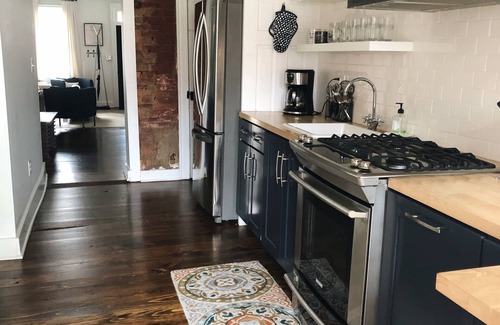 Lancaster House | Cozy Lancaster city Home~short walk to city center, art galleries, & restaurants