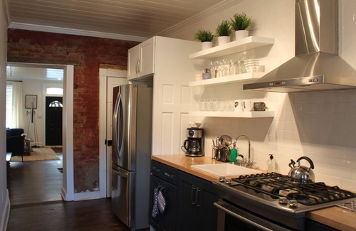 Lancaster House | Cozy Lancaster city Home~short walk to city center, art galleries, & restaurants