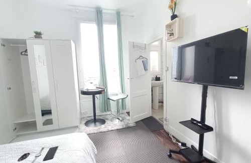 Colombes Apartment | Cozy Life In Colombes