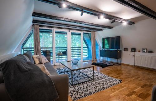 Resnik House | Cozy Love Nest