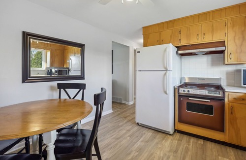 Massillon House | Cozy Massillon Home w/Yard & Pond Access