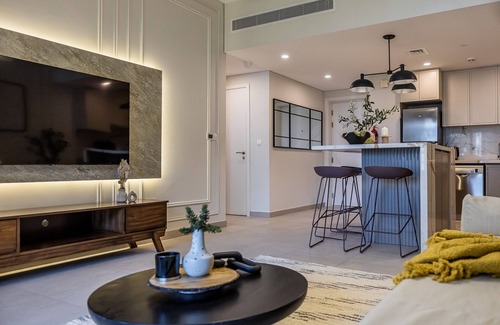 Umm Suqeim 3 Apartment | Cozy & Modern 1-Bedroom Apartment | Steps from the Beach – Rahaal 2 I Madinat Jumeirah Living