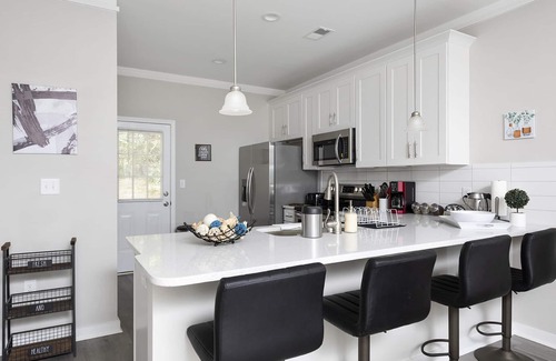 Charlotte House | Cozy & Modern Home Close to Uptown & Airport