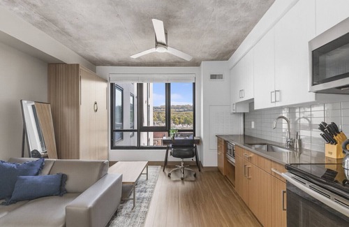 Five Points South Apartment | Cozy Murphy Hideaway Studio 4th