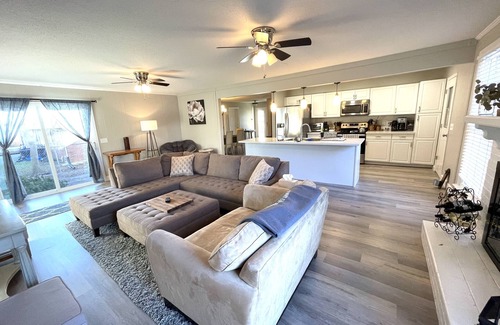 Antioch House | Cozy Nashville Home