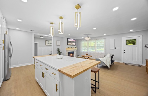 Smyrna House | Cozy, Newly Renovated 3BR/2 BA Smyrna Home - Truist Park & Roxy