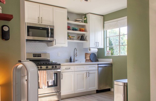 Encanto Condo | Cozy Nook at Encanto Gardens