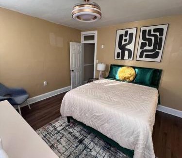 Wilmington Apartment | Cozy on the Hill