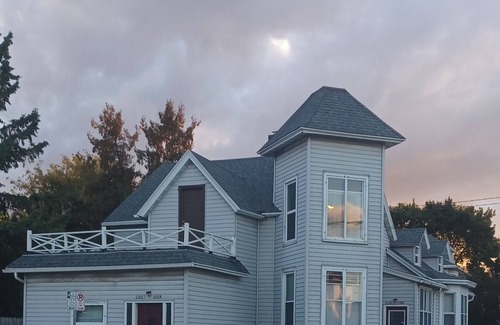 Oshkosh Apartment | Cozy one bedroom one bath, downstairs apartment