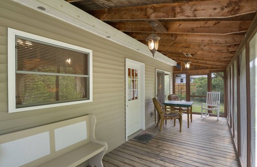 Severance House | Cozy one-bedroom year-round house with Fireplace-Pet Friendly!