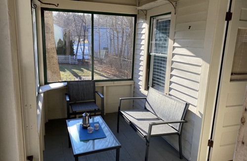 Ogunquit Apartment | Cozy, perfect location, dog friendlynUpdated calendar with more availability!