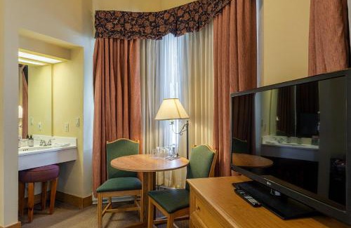 Crested Butte Hotel | Cozy Pet-Friendly King Studio in Mt, Crested Butte condo