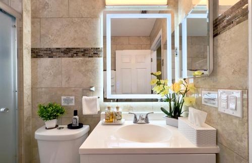 Orlando House | Cozy Private Apartment - Stylish & Spotless