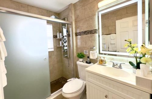 Orlando House | Cozy Private Apartment - Stylish & Spotless