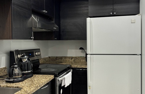 Richmond Hill House | cozy private basement Richmond Hill