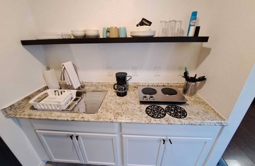 The Colony Apartment | Cozy & Private StudioApt @northDFW - The Colony Long Stays Welcome! Up to 30%off
